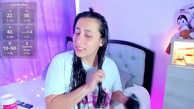 my aleja  online show from February 2026 01:14:02 PM