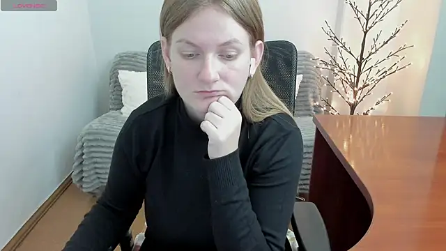 Alisha Skyes online show from December 2025 04:41:02 AM