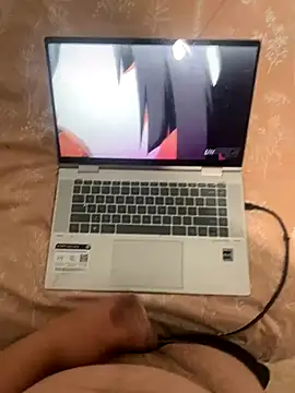 Snapshot of You-father chatting on October 2025 06:04:01 PM You-father online show from October 2025 06:04:01 PM