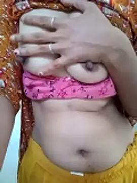 Snapshot of kittu0987 chatting on April 2026 03:48:01 AM kittu0987 online show from April 2026 03:48:01 AM