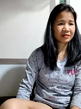 Maria2299 online show from December 2025 03:17:01 PM