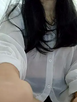 Maria2299 online show from July 2026 05:33:01 PM