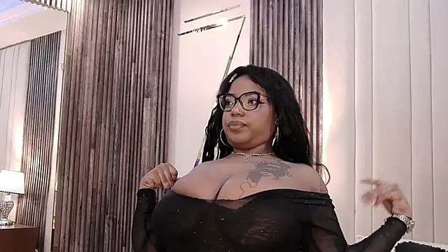 SheilaCoopers  online show from October 2025 11:21:01 AM