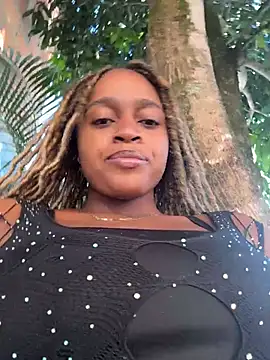 Snapshot of darle_volant chatting on July 2026 01:17:02 PM darle volant online show from July 2026 01:17:02 PM