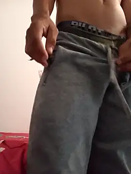 brehyder online show from April 2026 07:09:02 PM