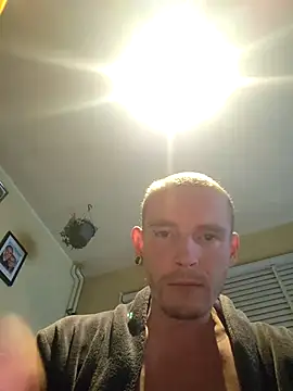 piercingpik online show from January 2026 12:46:01 AM