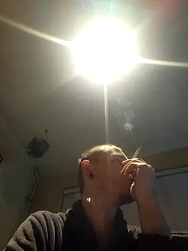 Snapshot of piercingpik chatting on January 2026 12:15:01 AM piercingpik online show from January 2026 12:15:01 AM