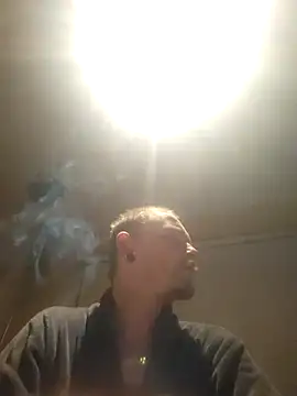 Snapshot of piercingpik chatting on February 2026 11:03:02 PM piercingpik online show from February 2026 11:03:02 PM