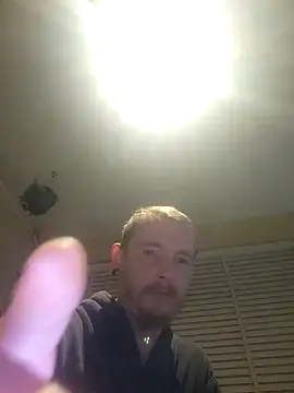 Snapshot of piercingpik chatting on February 2026 02:54:01 AM piercingpik online show from February 2026 02:54:01 AM