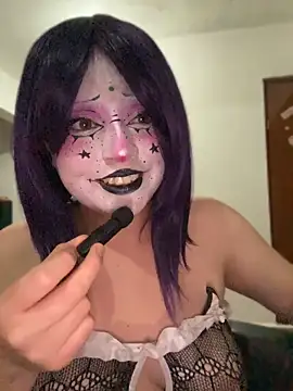 Lucy YupiSweet online show from April 2026 09:01:01 AM