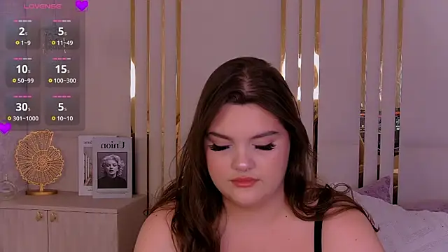 EmilyHyde online show from July 2026 08:35:01 PM
