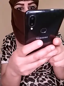 Sofia maroc99 online show from December 2025 06:25:01 PM