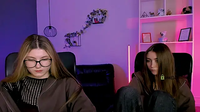 barbara crazy online show from May 2026 07:00:01 PM