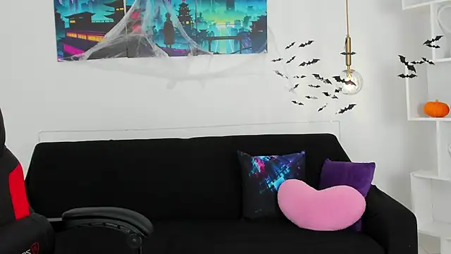 KiraHolli online show from October 2025 03:10:01 AM