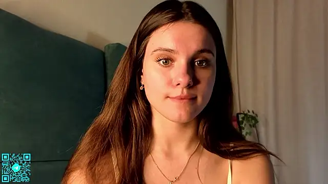 chloemilka online show from March 2026 05:18:02 PM