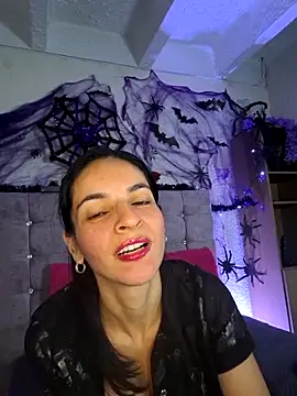 Snapshot of karol_rose chatting on October 2025 10:54:02 PM karol rose online show from October 2025 10:54:02 PM