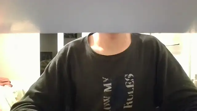 Alexpereezzz online show from April 2026 09:02:02 PM