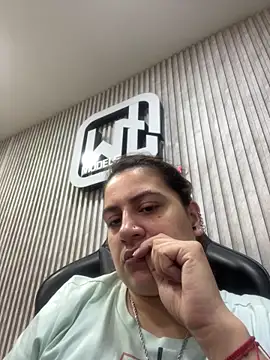 megvibes online show from November 2025 01:32:01 PM