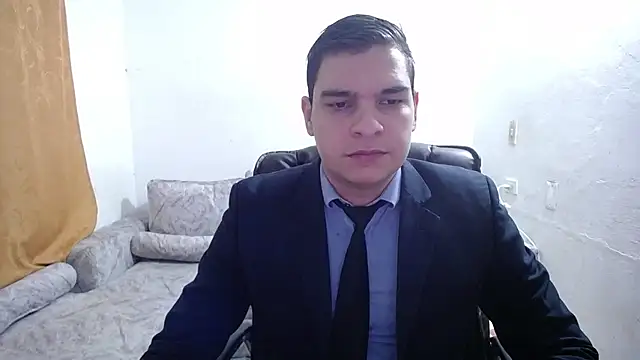 Victor Maitland online show from October 2025 08:32:01 PM