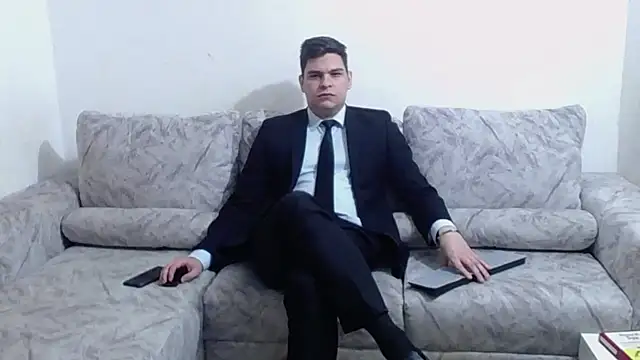 Victor Maitland online show from January 2026 09:18:02 PM