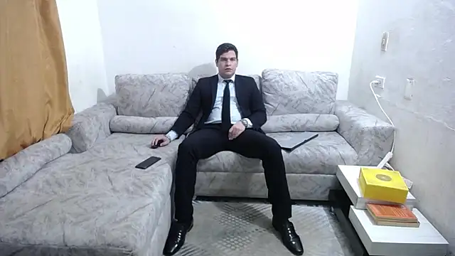 Victor Maitland online show from March 2026 03:44:01 AM