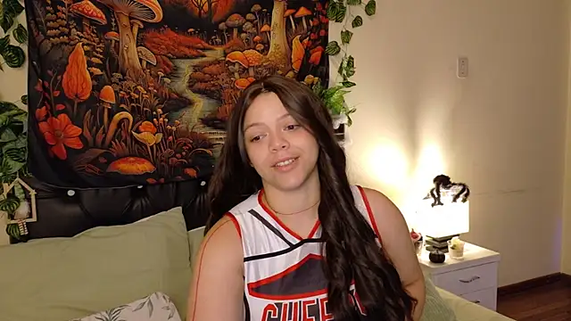 Snapshot of Amanda_sweet chatting on October 2025 12:37:02 PM Amanda sweet online show from October 2025 12:37:02 PM