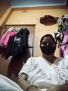 Desi couple305 online show from February 2026 07:31:02 PM