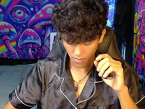 kenbigcockxx online show from June 2026 06:35:01 PM