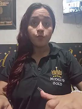 candy  fox  online show from October 2025 09:17:02 PM