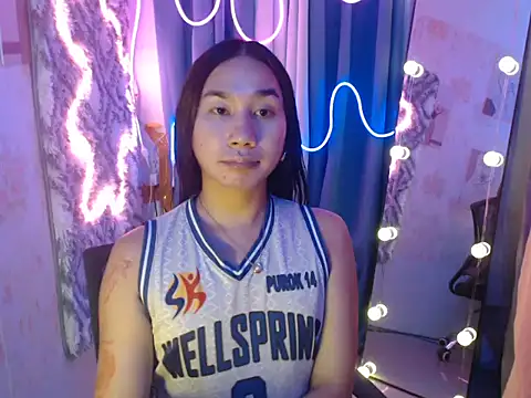 in yourdreamstarxx online show from November 2025 01:48:01 PM