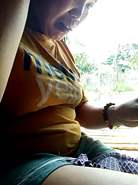 jienrrr online show from October 2025 02:10:01 AM