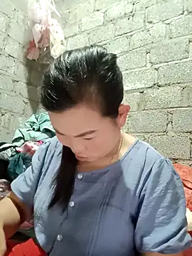 jienrrr online show from October 2025 02:04:02 AM