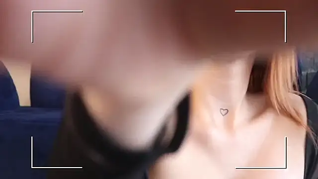 Snapshot of kinkititi chatting on February 2026 06:22:01 AM kinkititi online show from February 2026 06:22:01 AM