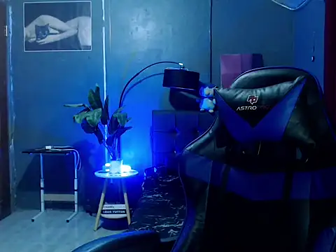 urtranspinay online show from October 2025 08:41:01 PM