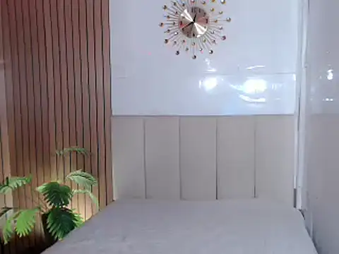 SluttyJedy online show from December 2025 02:20:01 AM