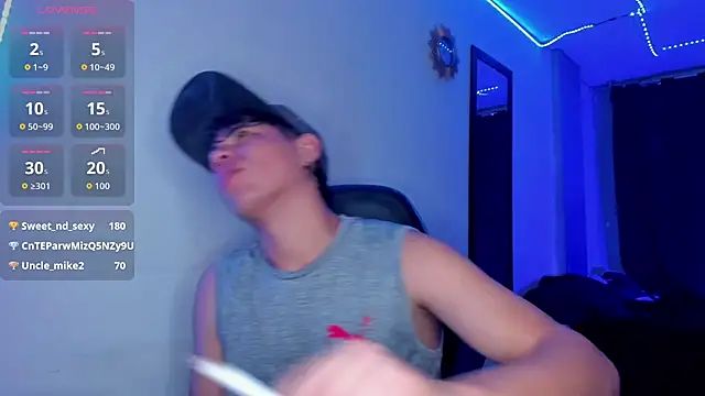 Snapshot of Jostin18 chatting on November 2025 05:02:02 PM Jostin18 online show from November 2025 05:02:02 PM