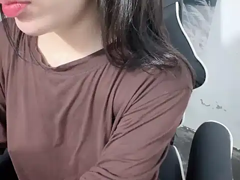 Snapshot of Bino119 chatting on November 2025 04:50:02 AM Bino119 online show from November 2025 04:50:02 AM