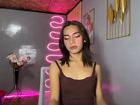 Lovelynikki03 online show from April 2026 10:12:02 PM