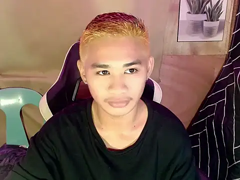 Snapshot of asianhardcock25 chatting on September 2025 01:44:02 PM asianhardcock25 online show from September 2025 01:44:02 PM