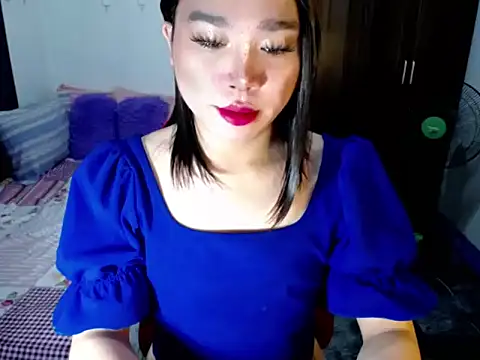 Snapshot of Urassiansweetcummer chatting on September 2025 02:04:01 AM Urassiansweetcummer online show from September 2025 02:04:01 AM