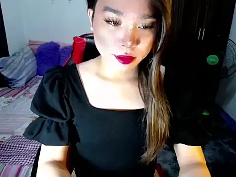 Snapshot of Urassiansweetcummer chatting on October 2025 01:47:01 AM Urassiansweetcummer online show from October 2025 01:47:01 AM