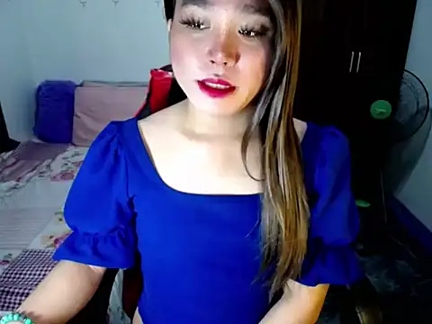 Snapshot of Urassiansweetcummer chatting on October 2025 01:49:02 AM Urassiansweetcummer online show from October 2025 01:49:02 AM