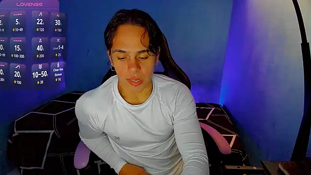 Snapshot of Maximiliano_scoott__ chatting on October 2025 05:58:02 PM Maximiliano scoott   online show from October 2025 05:58:02 PM