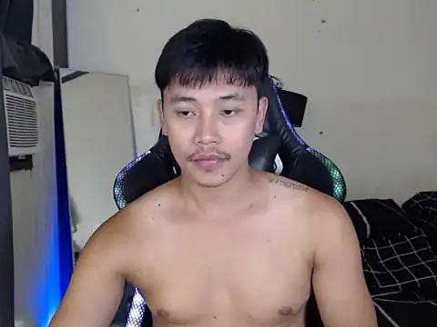 alexsuckable01 online show from September 2025 05:47:02 PM