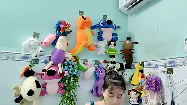 emgaixinhngoan online show from October 2025 06:17:01 AM