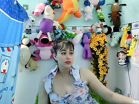 emgaixinhngoan online show from December 2025 05:35:02 AM