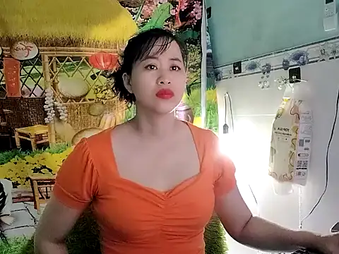 emgaixinhngoan online show from February 2026 03:32:02 AM