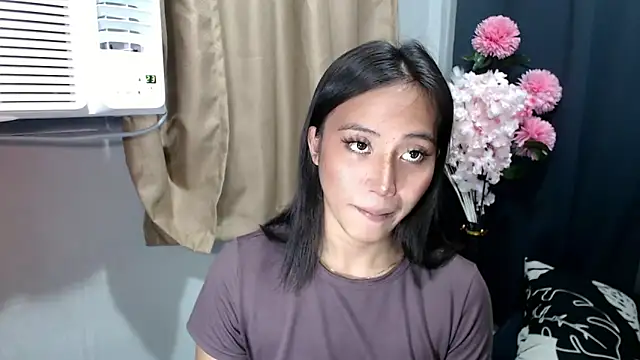 sweetiie caren online show from October 2025 05:24:01 AM