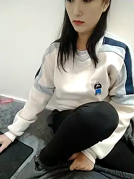 Kembong01 online show from December 2025 09:30:01 PM