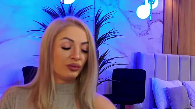 Izabellle02 online show from March 2026 05:02:01 AM